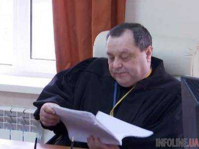 Задержанный на взятке судья считает безосновательным ходатайство о его отстранении