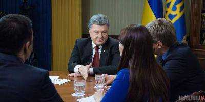 Выборы в ОТО: Порошенко требует расследовать факты подкупа избирателей