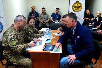 Стало известно, о чем говорили вчера Хуг и Наев