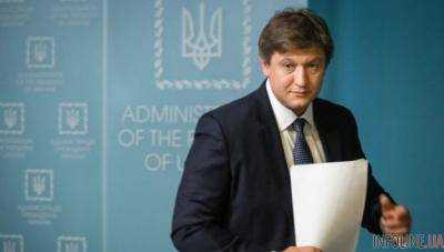 Отставка Данилюка: кто заменит скандального министра, «обезглавить» могут еще одно ведомство