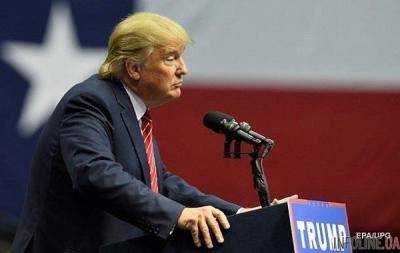 Спонсор Brexit Бэнкс признал передачу Кремлю номера телефона кампании Трампа