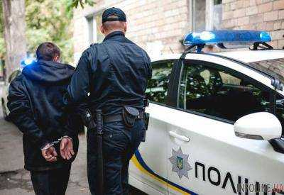 Это фиаско: украинские копы потеряли и преступника, и оружие