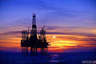 Фьючерсы на нефть марки Brent подешевели до 74,28 долл. за баррель