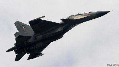 Истребитель Су-30 разбился на западе Индии