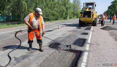 Премьер рассказал, как продвигается ремонт дорог