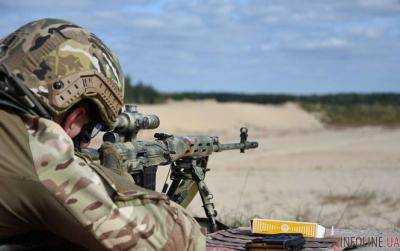 С полуночи боевики девять раз обстреляли украинские силы на Донбассе