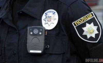 В Харькове полицейские угрозами "выбили" из женщины признание в краже