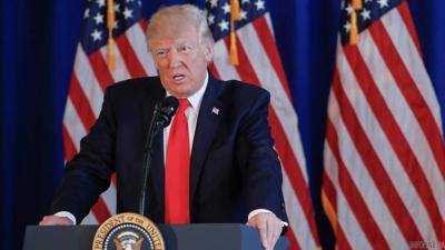 Трамп в годовщину беспорядков в Шарлоттсвилле заявил об осуждении расизма.Видео