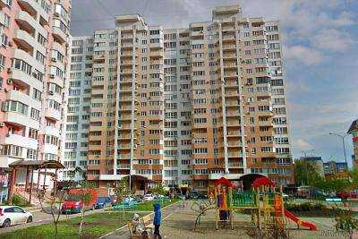 В столице за сутки четыре человека выпало из многоэтажек