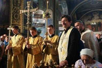 Главное за ночь: единая церковь в Украине и катастрофа в Крыму