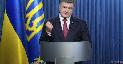 Слава Украине Порошенко пожелал желто-синим удачной игры в новой форме