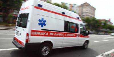 Под Киевом автомобиль вылетел на тротуар и насмерть сбил мужчину