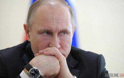 "Хотелось бы надмогильный": в сети высмеяли памятник "надзиратилю" россиян