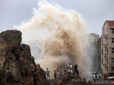 Супертайфун накрыл Китай: пострадали почти полмиллиона человек