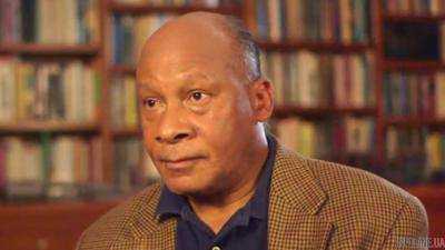 Сценарист и продюсер сериала "Альф" умер в возрасте 67 лет