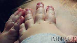 Женщина ранила ножом трех младенцев в яслях