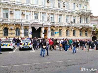 Нападение на активиста Михайлика: более сотни одесситов вышли на протест