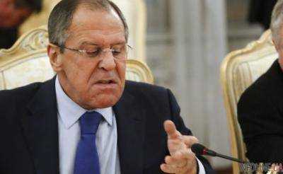 Лавров не на шутку испугался Порошенко, сравнил себя с туалетом: подробности курьеза