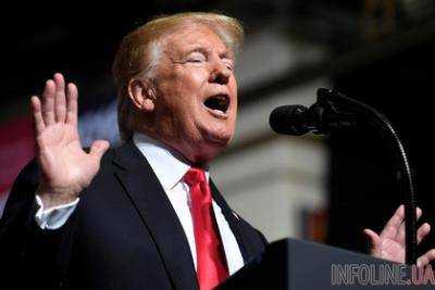 Трамп поделился историей своей "влюбленности" в северокорейского лидера