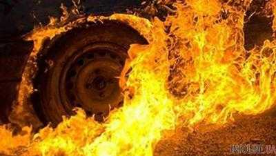 В центре Львова загорелся пассажирский автобус