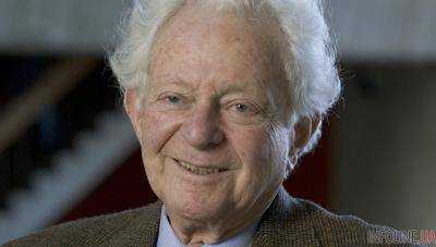 Умер лауреат Нобелевской премии по физике Леон Ледерман