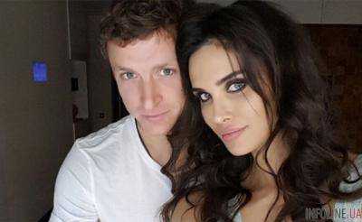 Жена скандального футболиста Мамаева подала на развод: горячие фото сбежавшей супруги