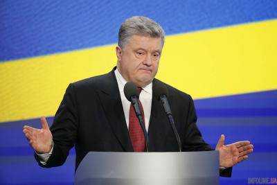 Порошенко заявил: Полторак будет руководить оборонным ведомством в статусе гражданского министра