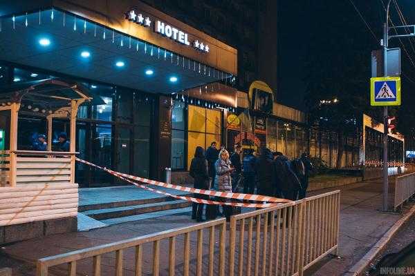В Днепре ночью «заминировали» сразу несколько гостиниц.Видео