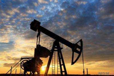Мировые цены на нефть снизились