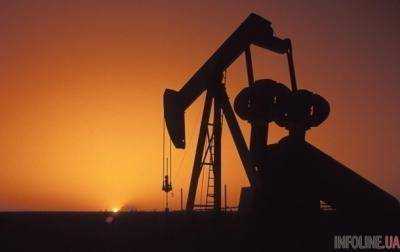 Мировые цены на нефть снизились