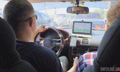 Штрафы умножат на пассажиров: водителям под елку подсунули гигантский "сюрприз"