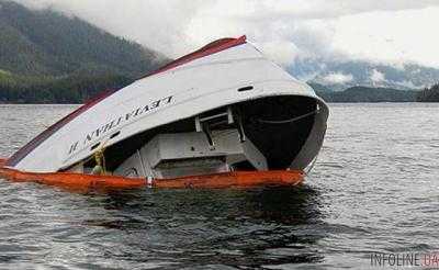 Яхта со звездами шоу-бизнеса ушла под воду, много жертв: подробности