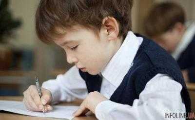 Российских школьников заставили писать «отцу на фронт»: Возвращайся с победой