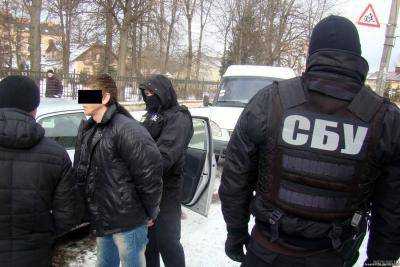 РФ наняла украинцев для нагнетания паники после введения военного положения