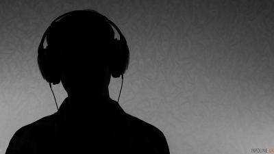 Подросток умер из-за наушников