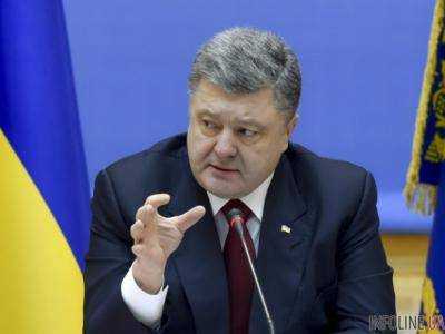 Порошенко сделал жесткое заявление о российской эскалации в Керченском проливе