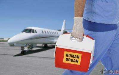 Сердце, предназначенное для трансплантации, забыли в самолете в Сиэтле