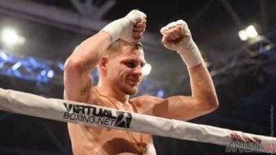 Боксер Беринчик с помощью нокаута завоевал титул WBO International