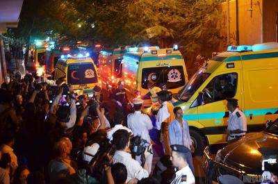 Число жертв при взрыве автобуса в Каире возросло