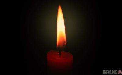 Легенда 90-х трагически ушел из жизни: его песни обожают миллионы