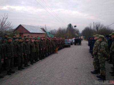 Под Львовом с Нацгвардией искали пропавшую 19-летнюю девушку