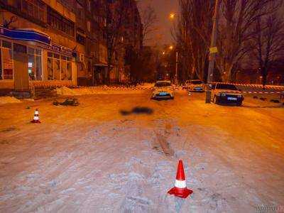 В Днепре посреди улицы нашли труп женщины
