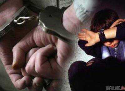 В прошлом году в Украине было совершено 4,3 тысячи преступлений в отношении детей