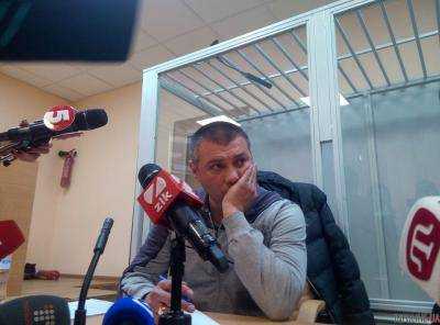 В Киеве суд арестовал полицейского, который ногами избил активиста