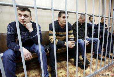 Суд продлил арест 5 экс-"беркутовцев"