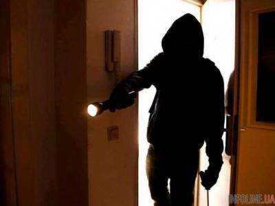В Днепровском районе Киева обокрали квартиру судьи