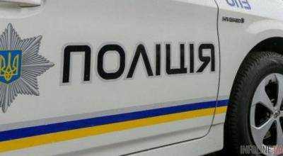 Мать троих заброшенных детей напала на полицейского