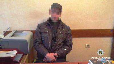 В Житомирской области рецидивист держал у себя дома мини-арсенал и наркотики