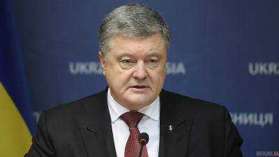 2400 гривен Порошенко пенсионерам: Романенко разобрал ситуацию