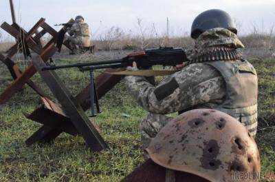 На Донбассе боевики совершили 9 обстрелов позиций украинских военных